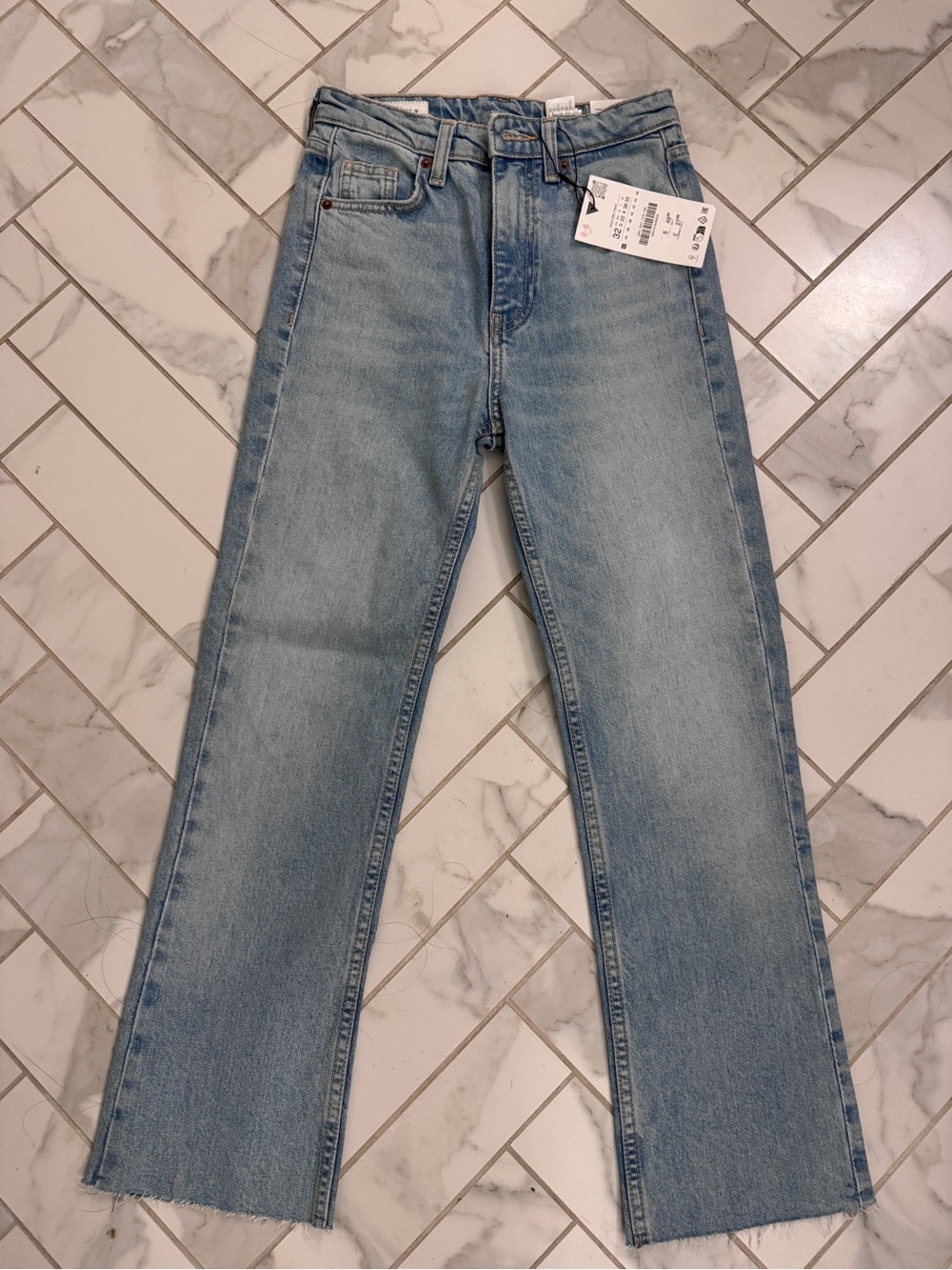 Light Wash Straight Leg Jeans